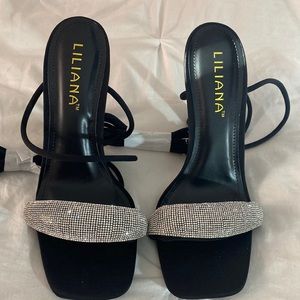 NWT Liliana Rhinestone Strap Up Heels